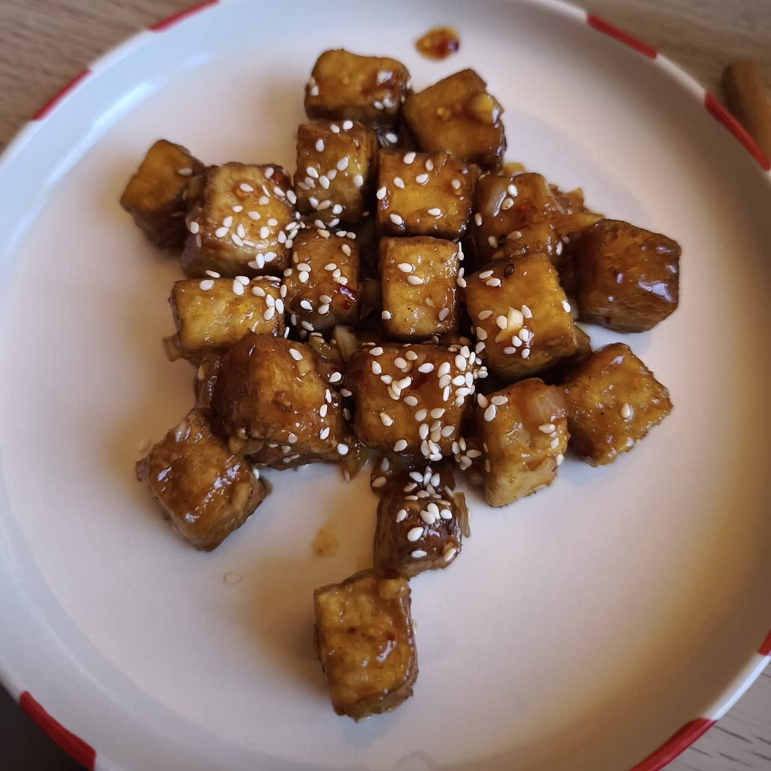 Spicy & Crunchy Garlic Tofu (Kkanpoong Tofu)