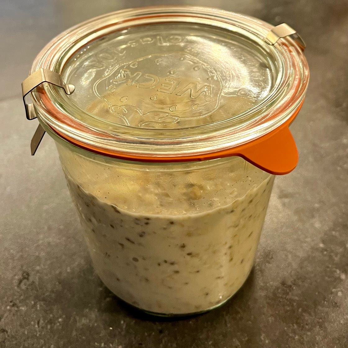 Apple Cinnamon Overnight Oats