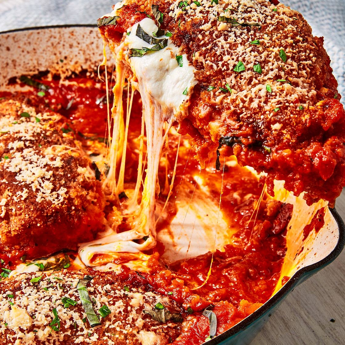 Mozzarella-Stuffed Chicken Parm