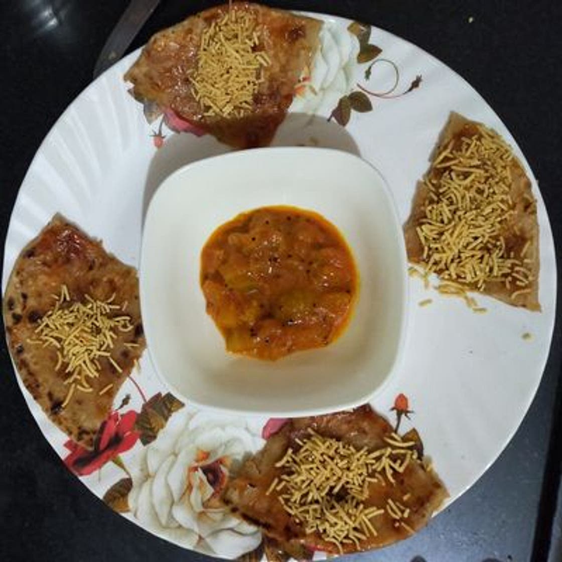 टमाटर मसूर दाल पराठा (Tamatar Masoor dal paratha recipe in Hindi)