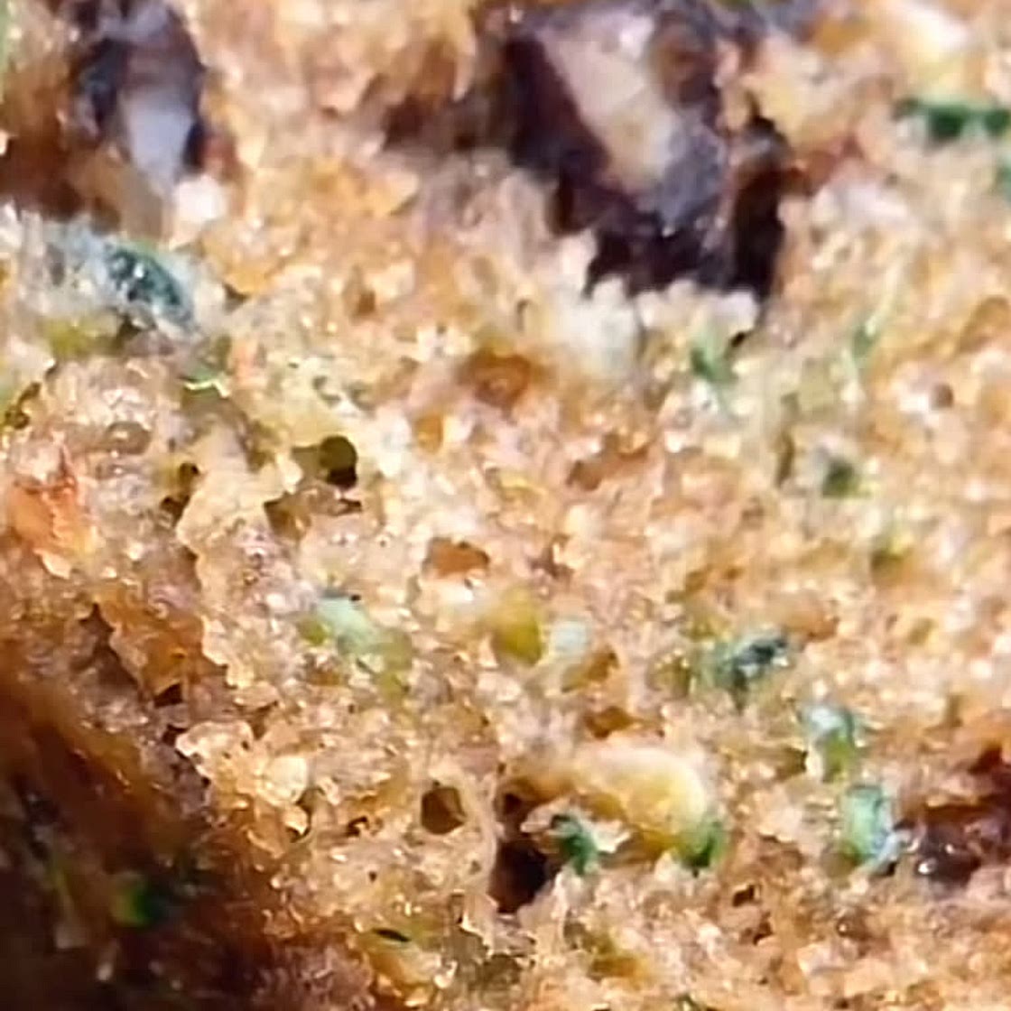 Banana zucchini bread 