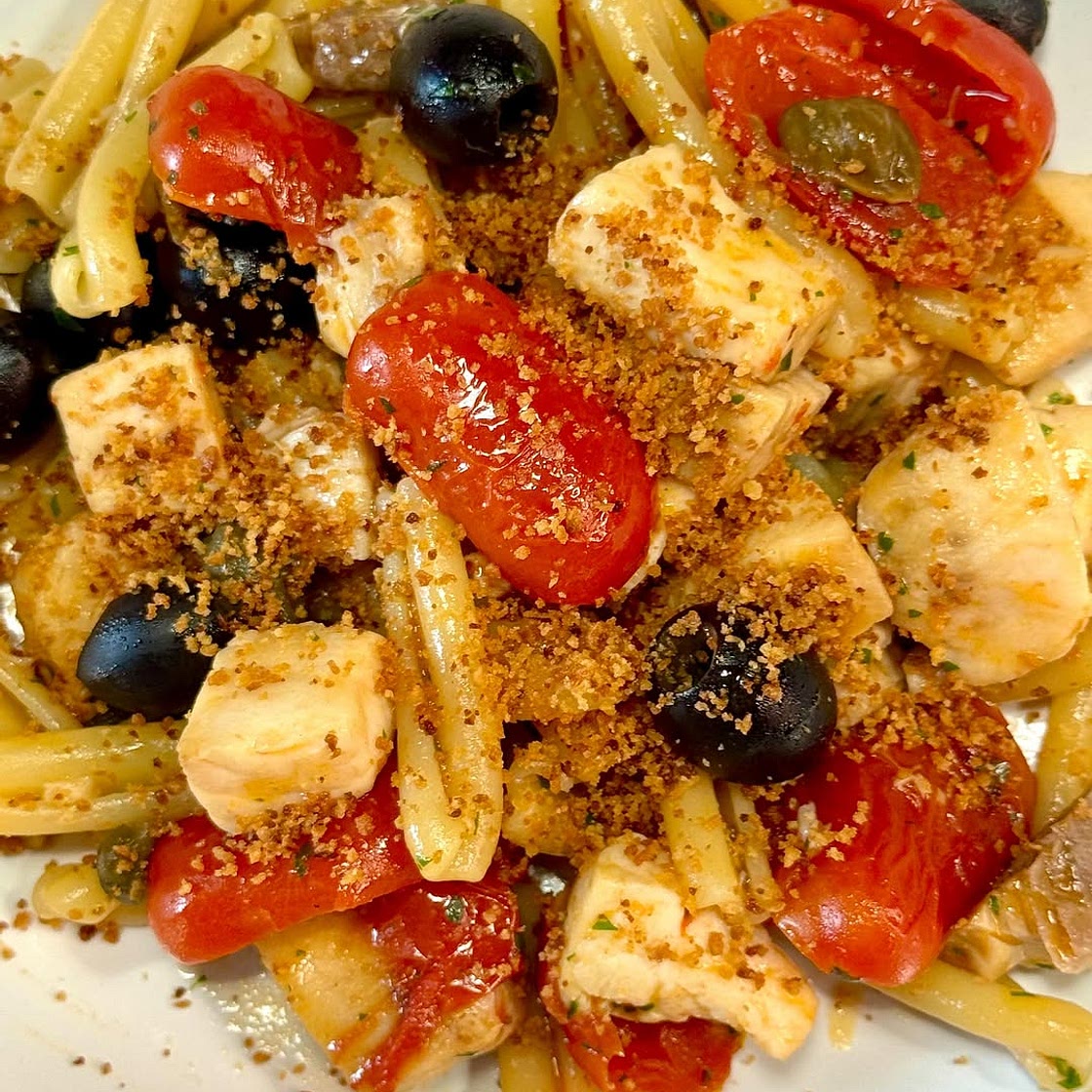 PASTA CON IL PESCE SPADA ALLA MEDITERRANEA 🐟🍅