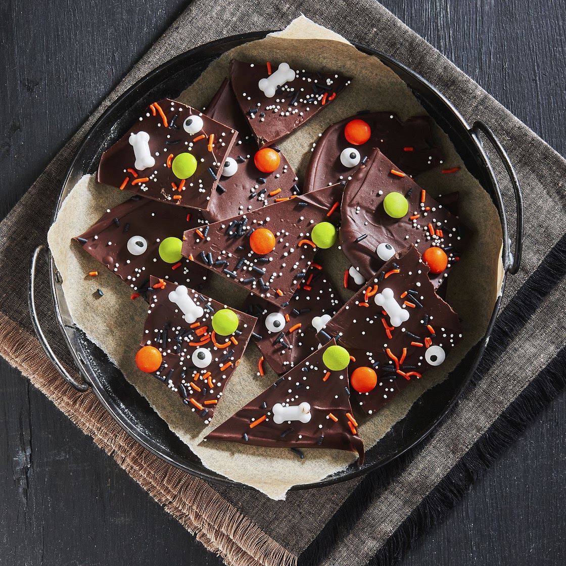 Halloween Candy Bark