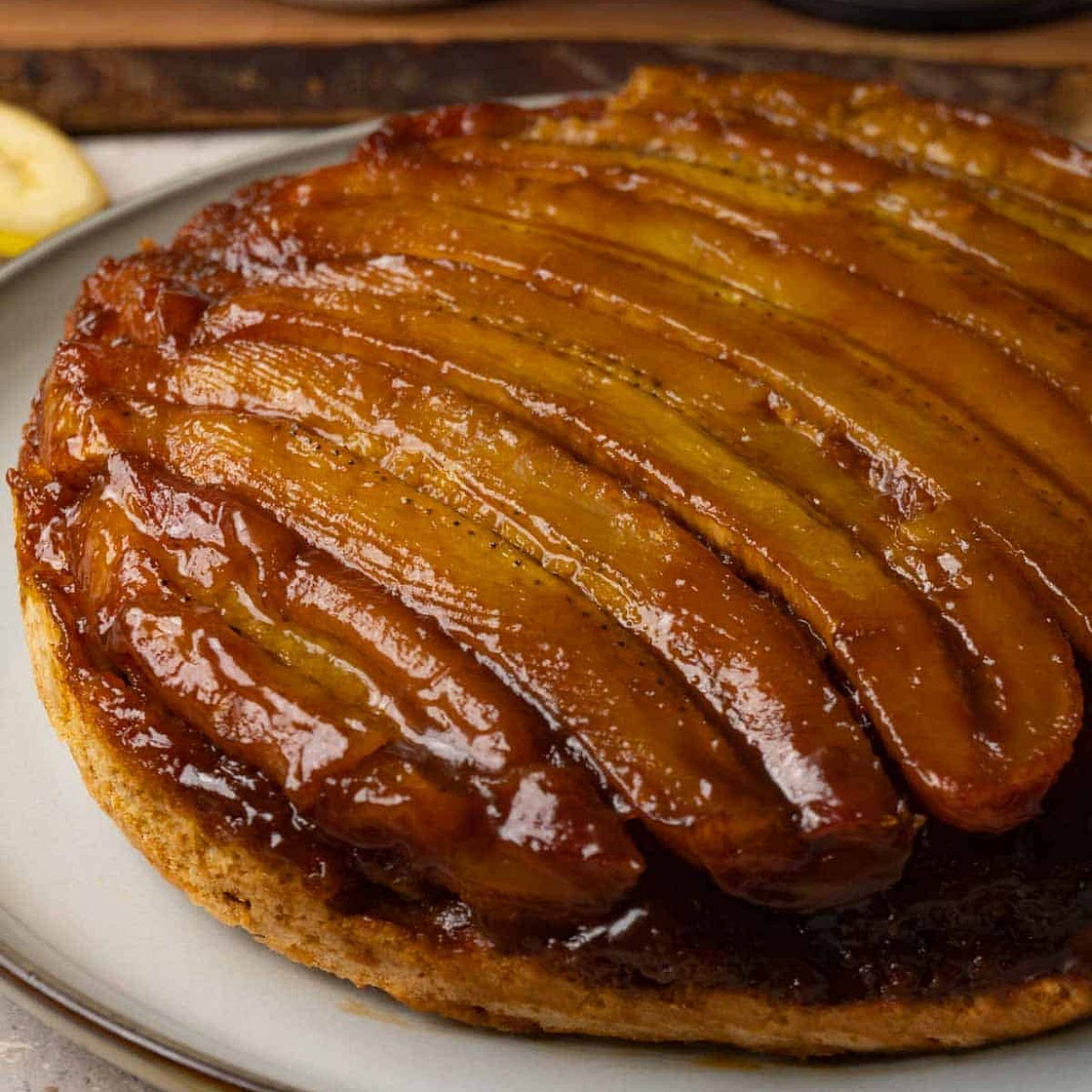 Banana upside-down cake