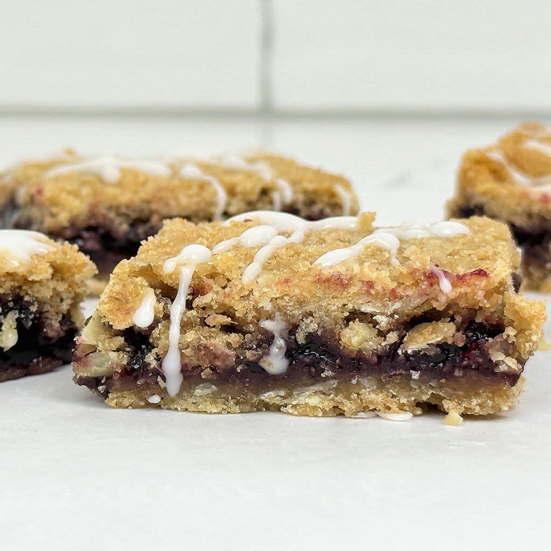 Blackberry Oat Bars
