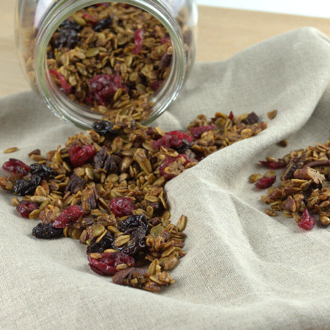 Easy Healthy Granola
