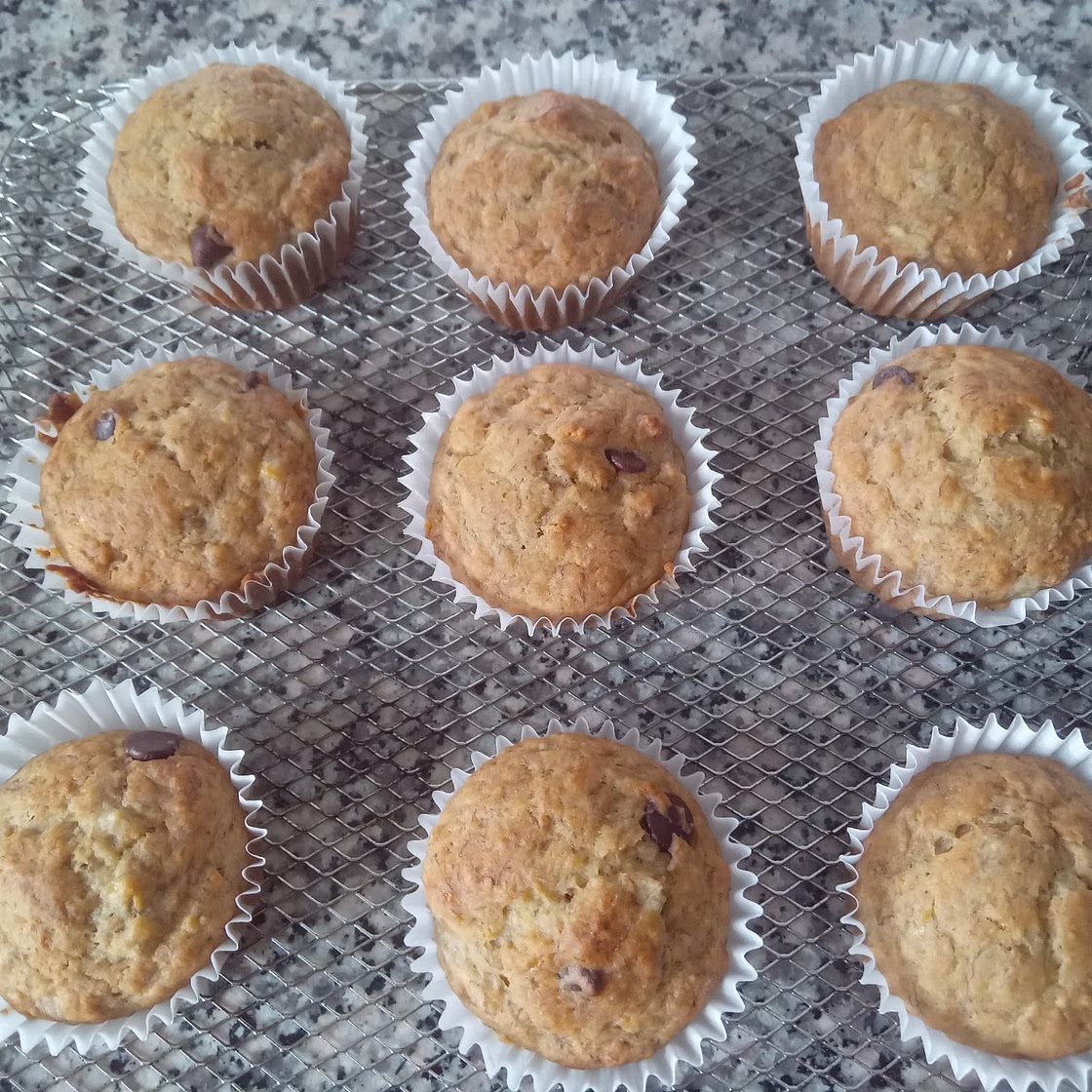 Easy Banana Chocolate Chip Muffins