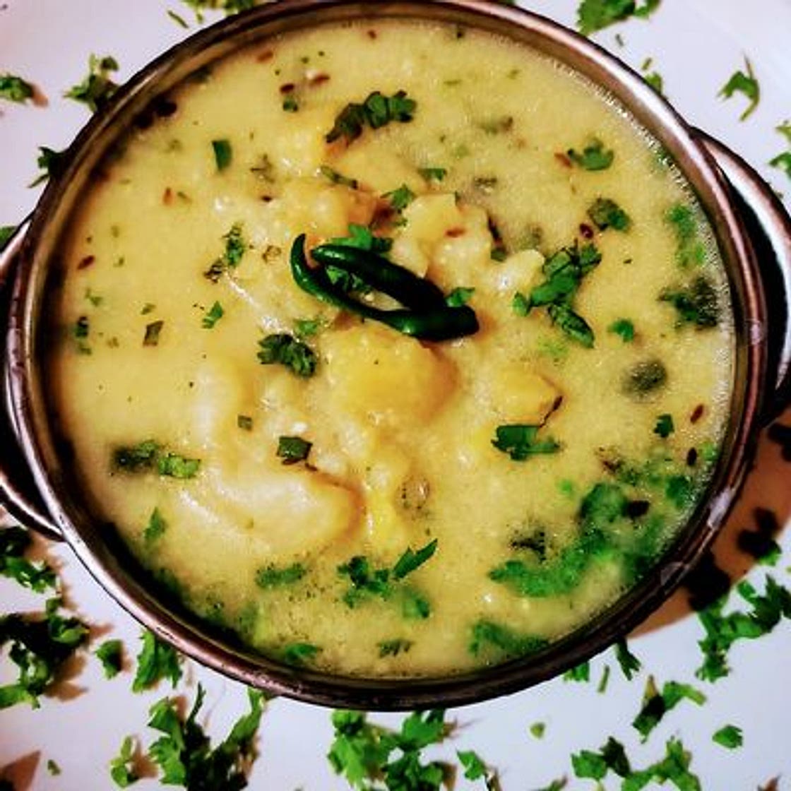 फलाहारी दही के आलू (Falahari dahi ke aloo recipe in Hindi)