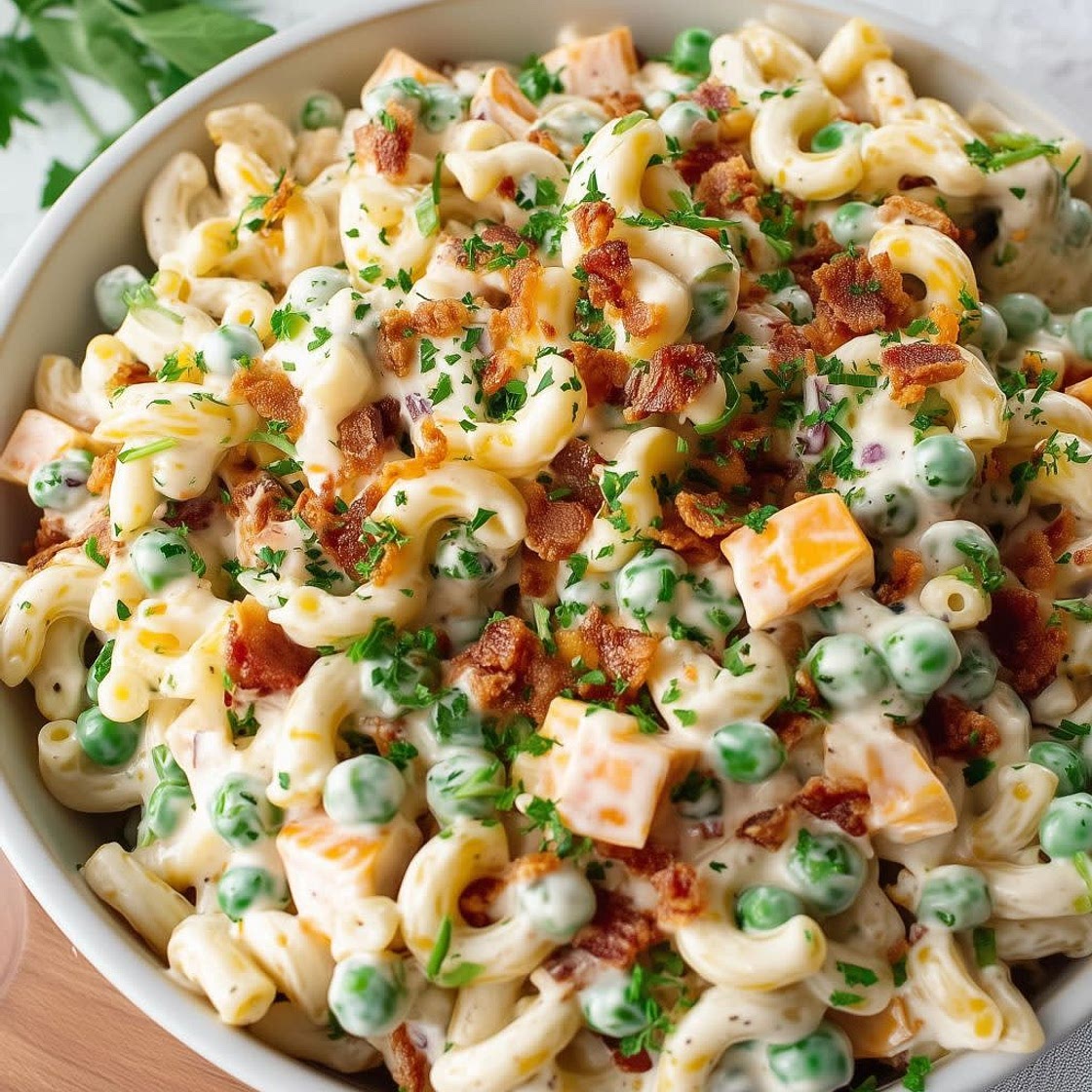 Creamy Bacon Ranch Pasta Salad