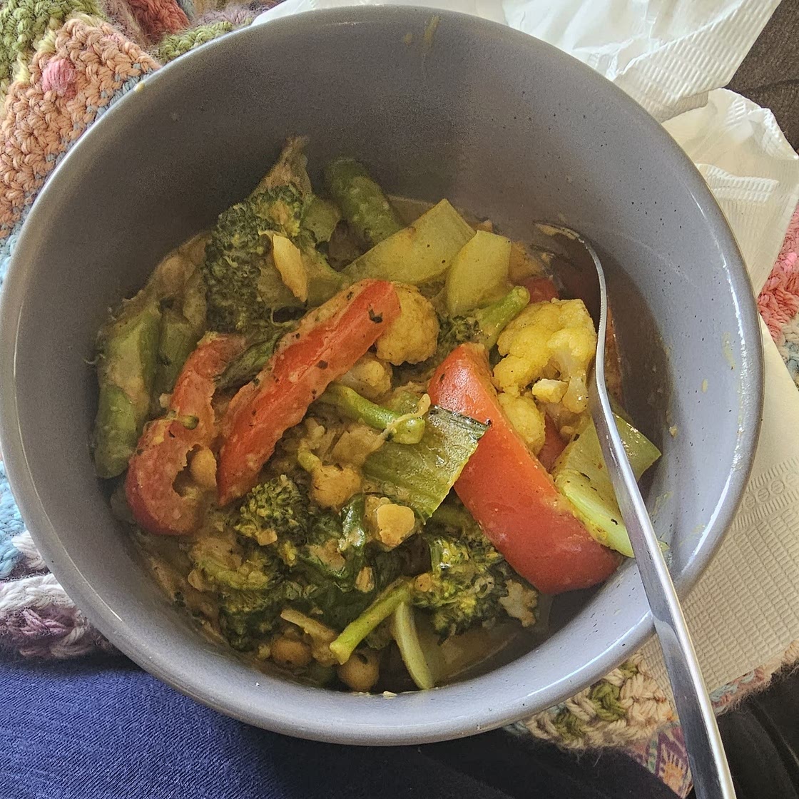 Thai Peanut Coconut Cauliflower Chickpea Curry
