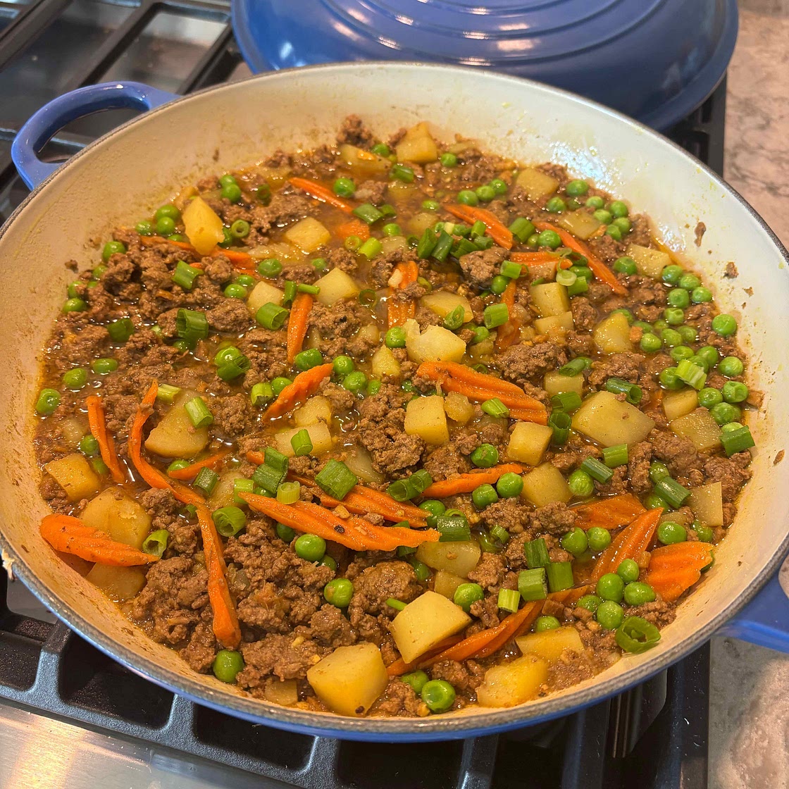 Curried Ground Beef with Peas and Potatoes