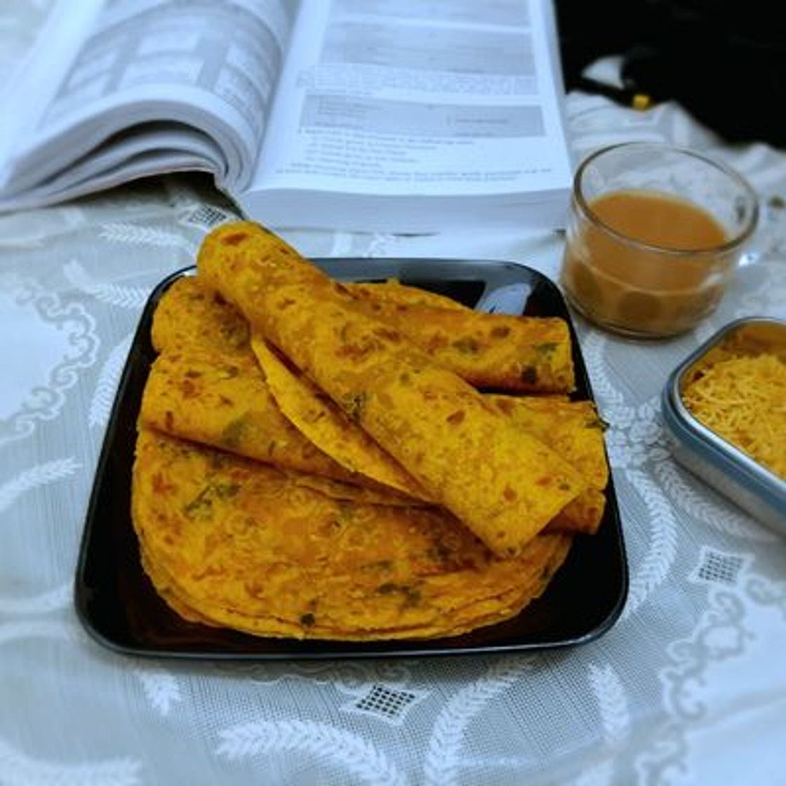 मेथी थेपला (Methi Thepla recipe in Hindi)