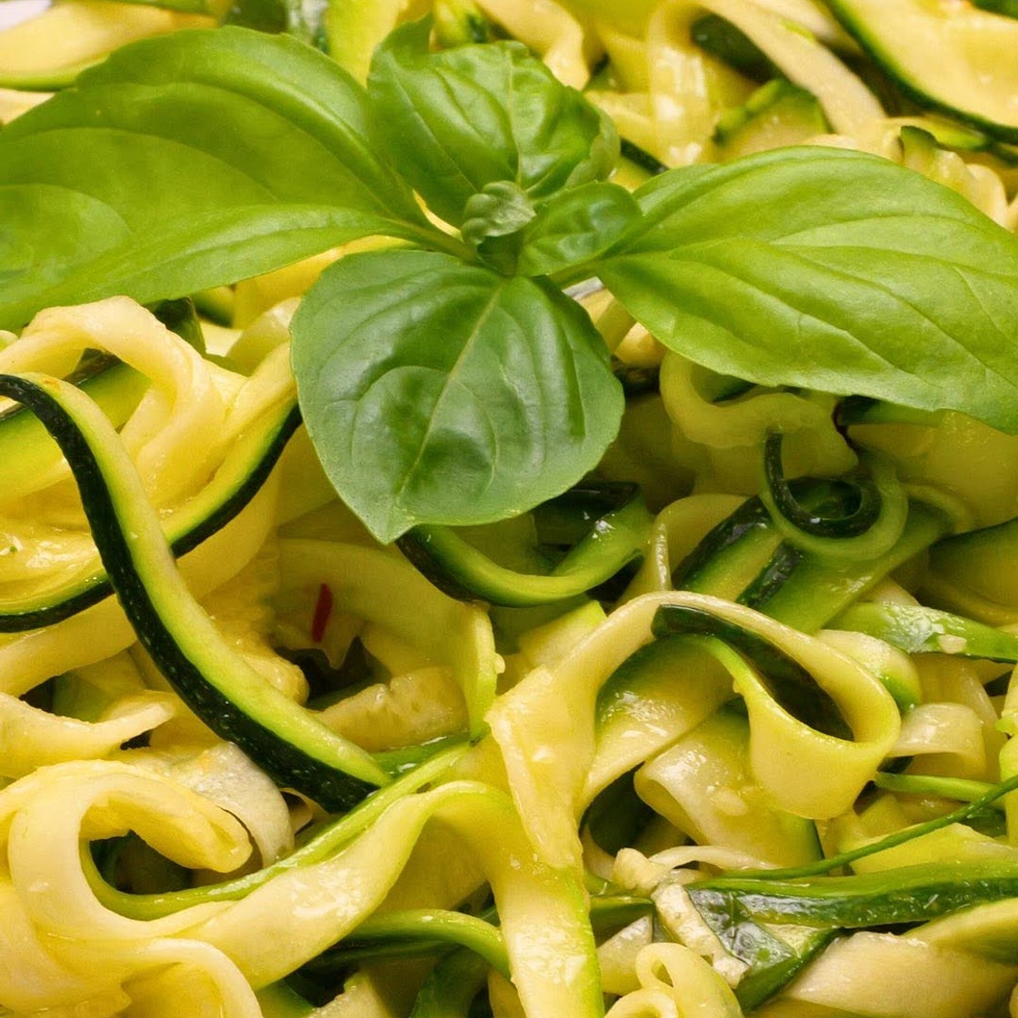 Zucchine crude all’insalata