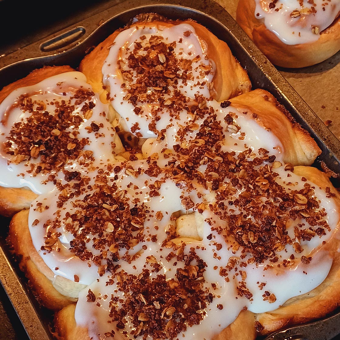 Caramel Apple Crisp Cinnamon Rolls