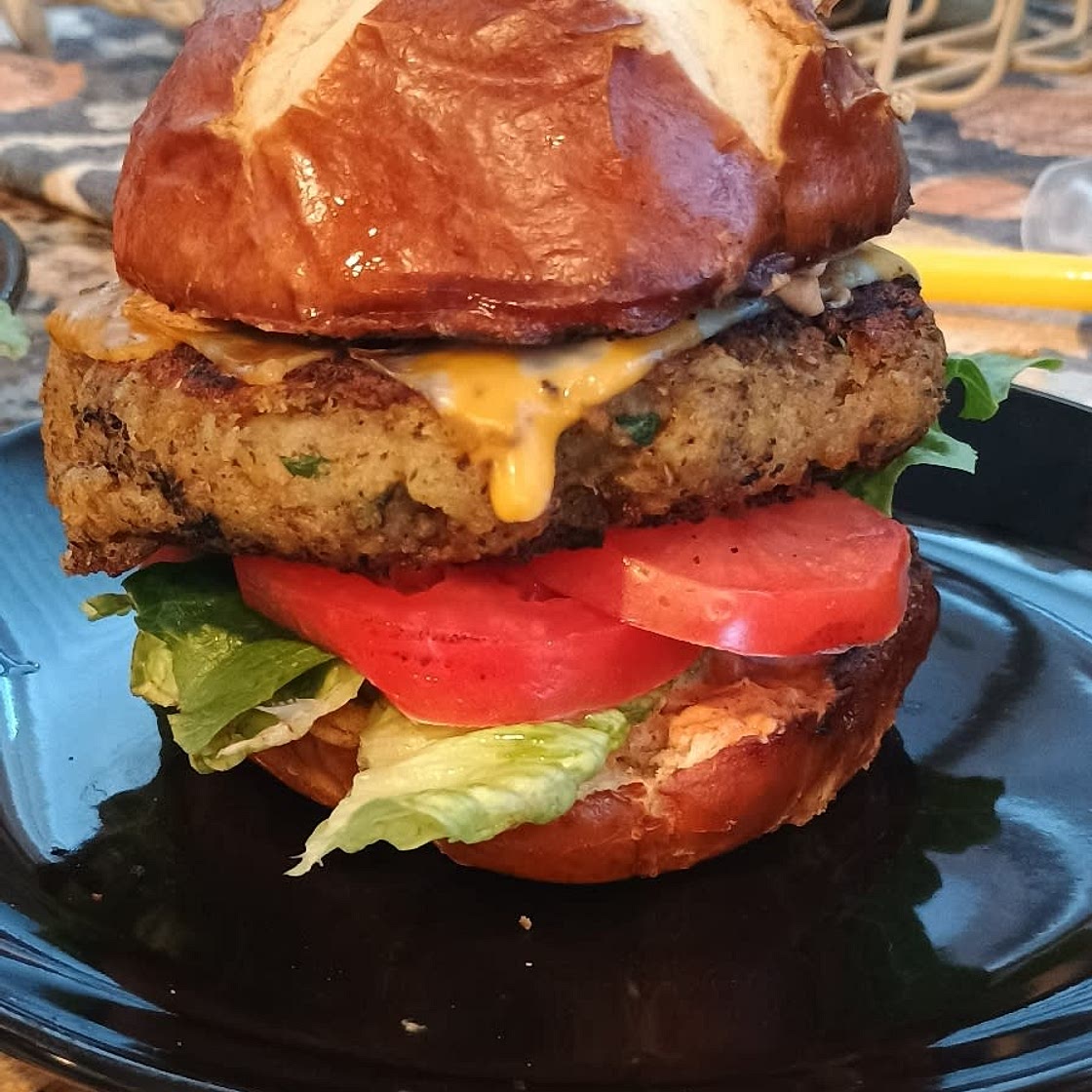 Aloo Tikki Burger (Potato Burger)