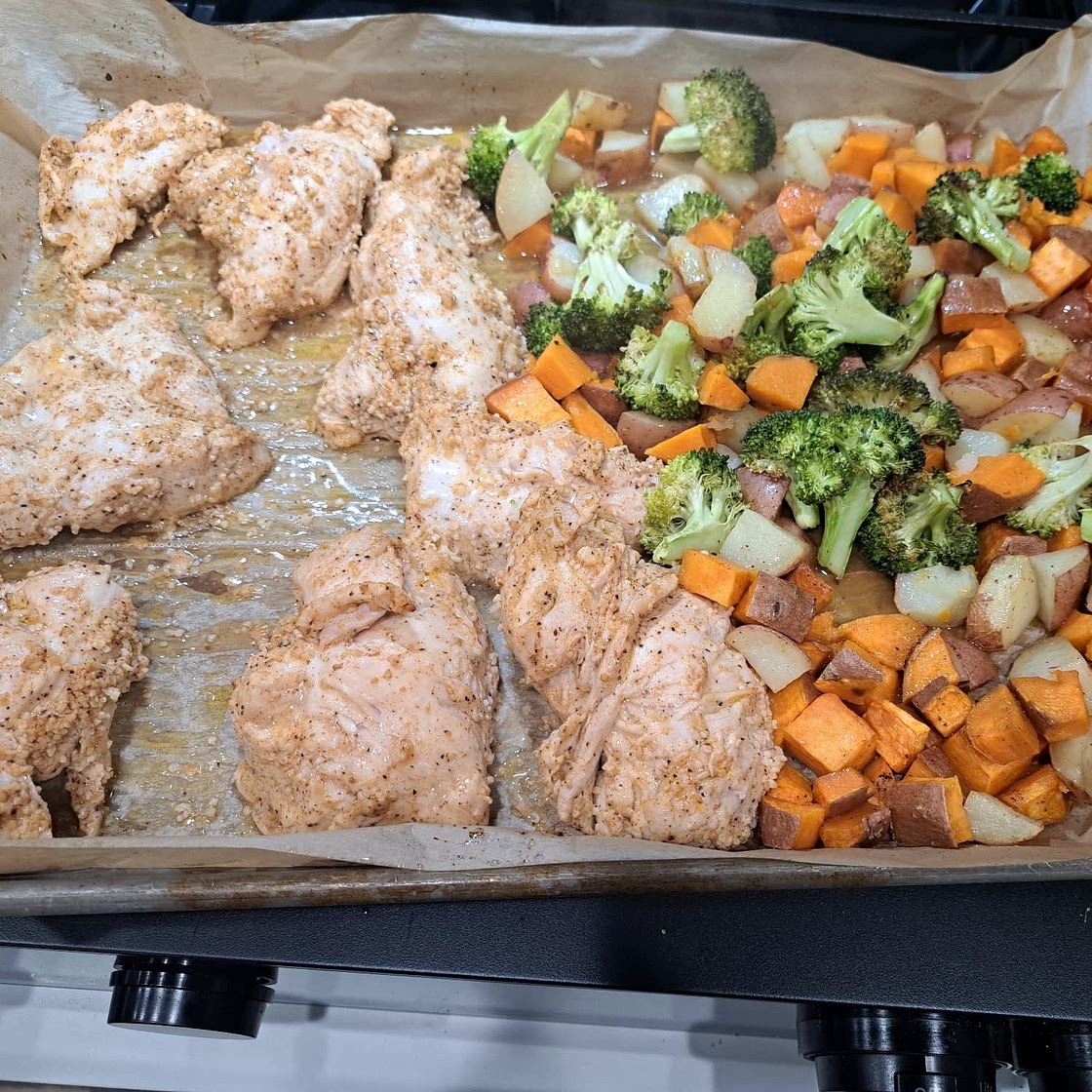 One-Pan Roasted Chicken, Broccoli & Sweet Potatoes + Meal Prep