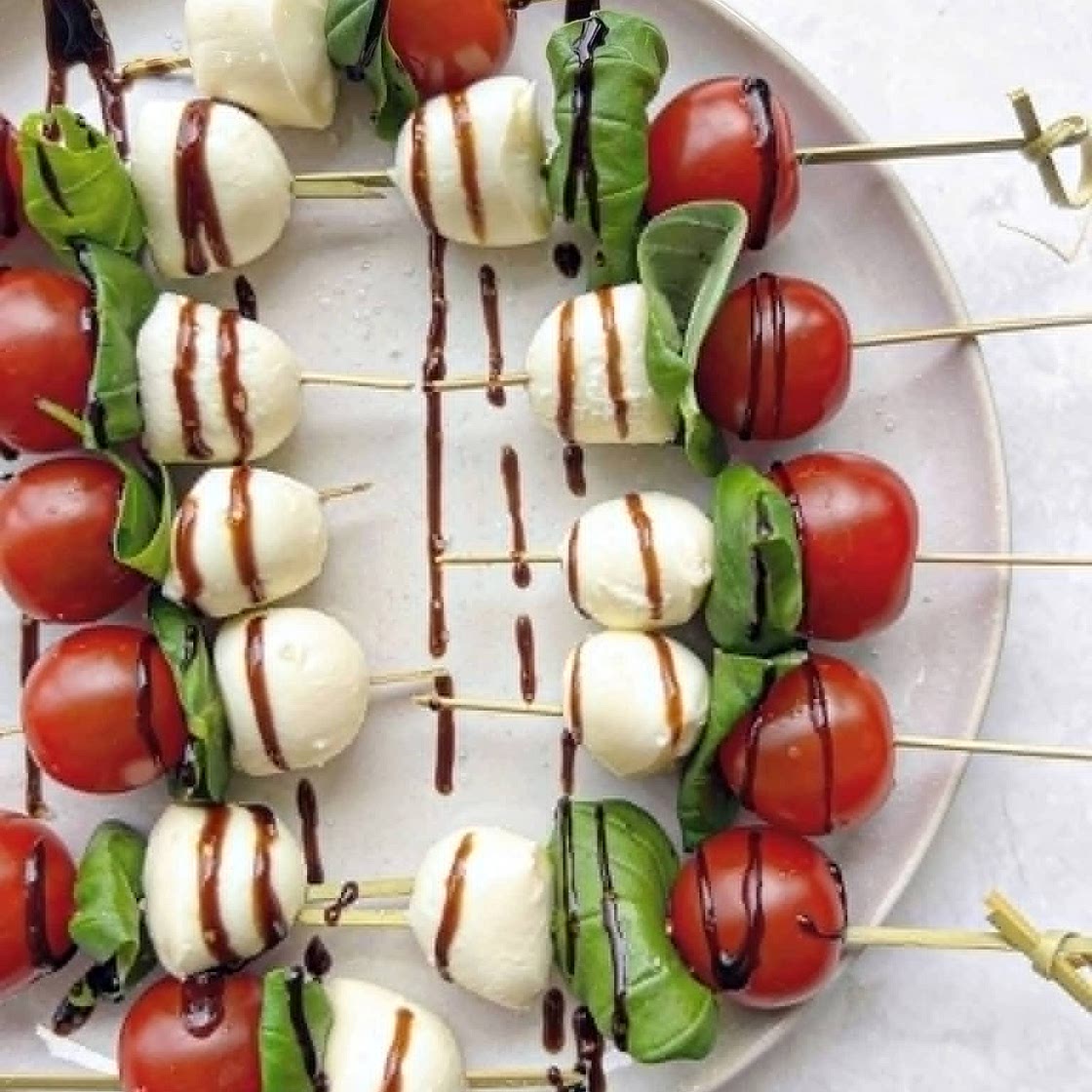 Caprese Salad Skewers with Bocconcini (Appetizer)