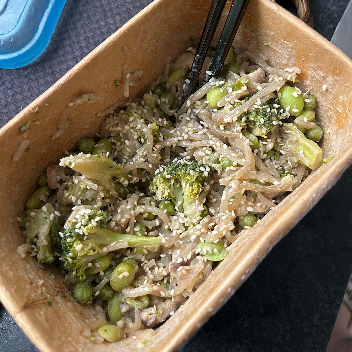 HIGH-PROTEIN UDON NOODLE MEAL-PREP