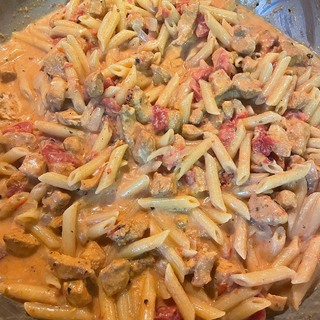 One Pot Creamy Cajun Chicken Pasta