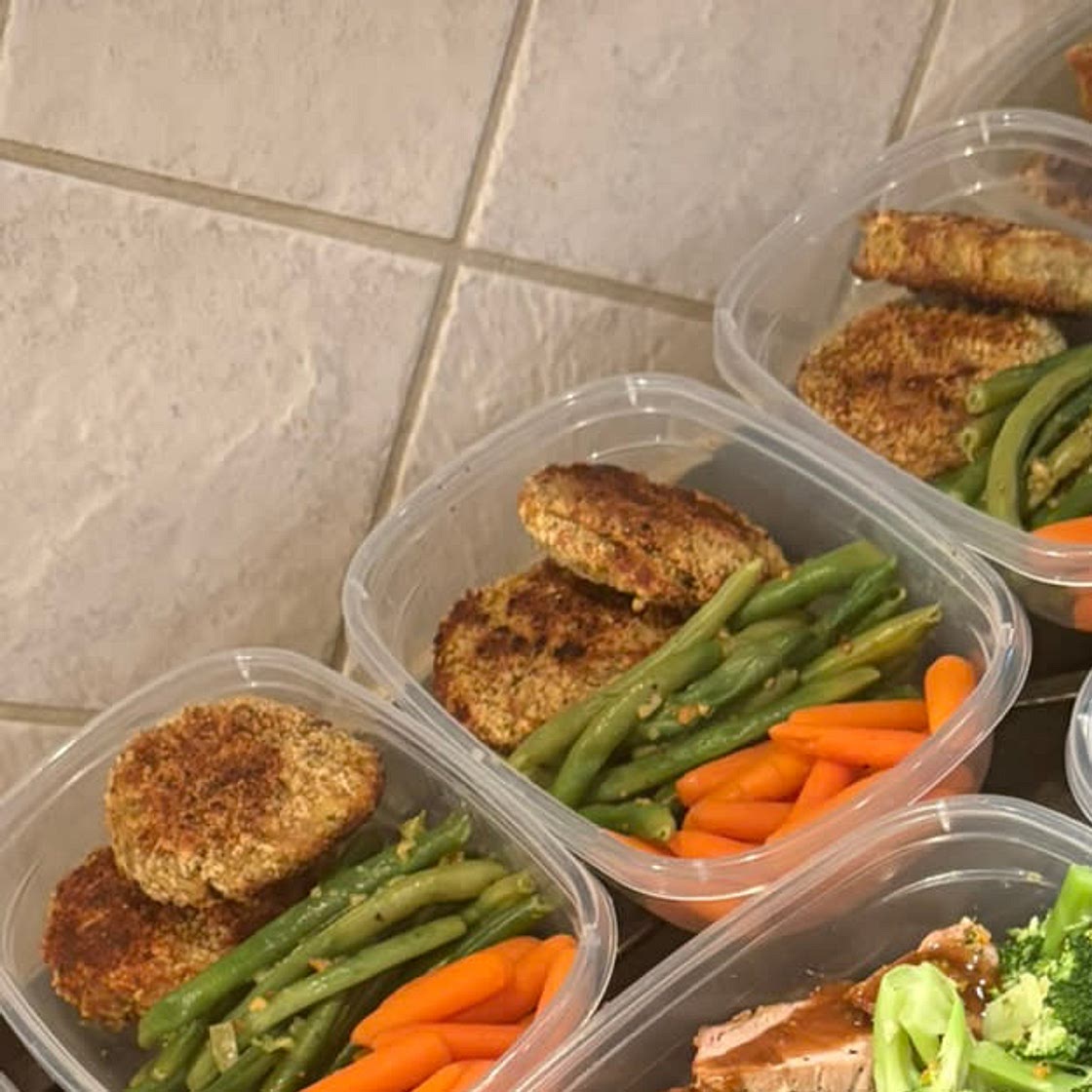 Crab Cakes with Rice Pilaf & Green Beans (Freezer/Comfort Food/Soft)