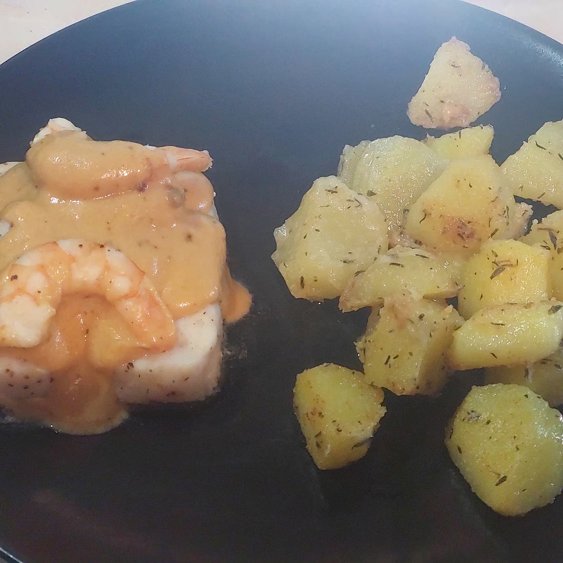 Papelotes de Pescada e Camarão com Creme de Cebola