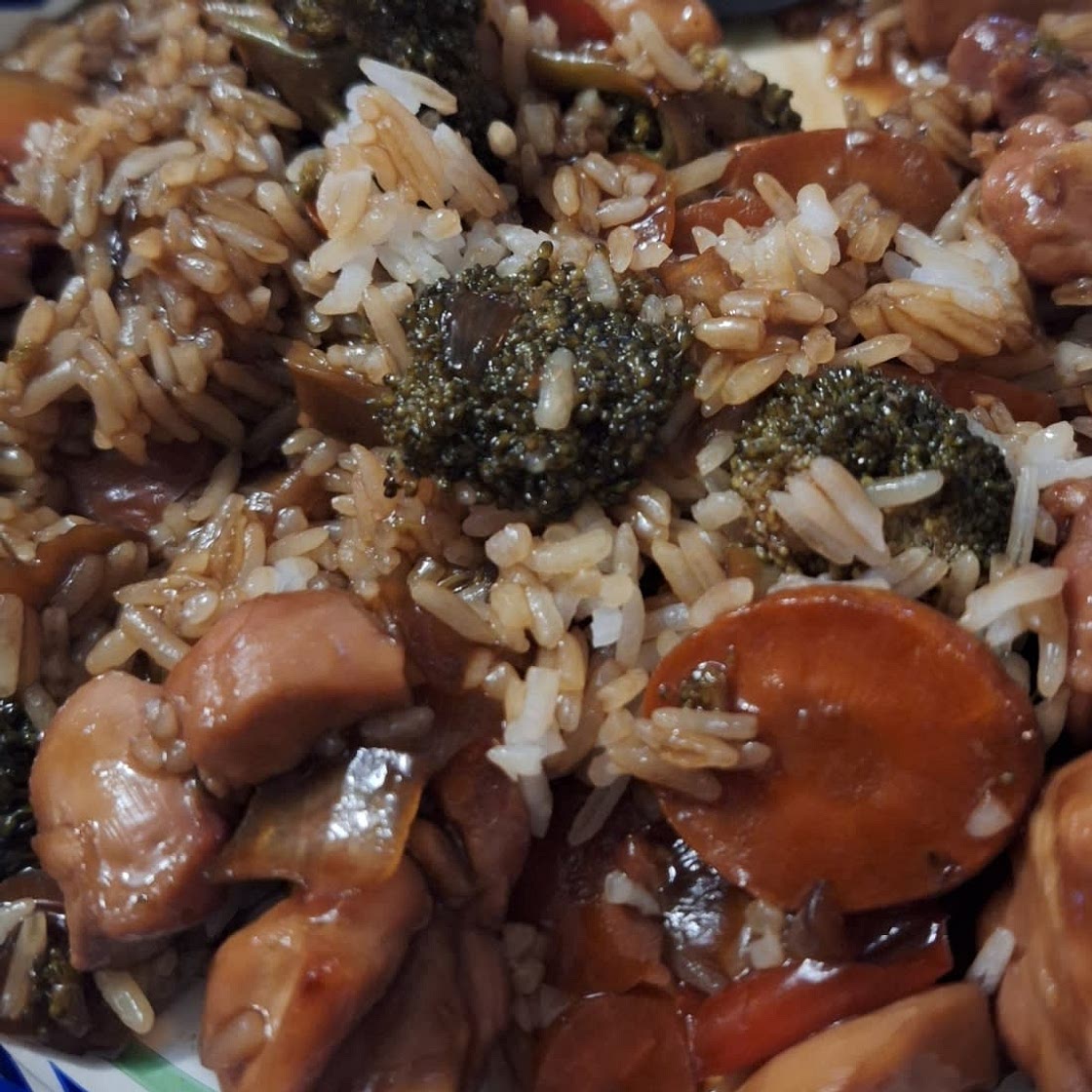 Honey Garlic Chicken and Veggie Sheet Pan Stir Fry