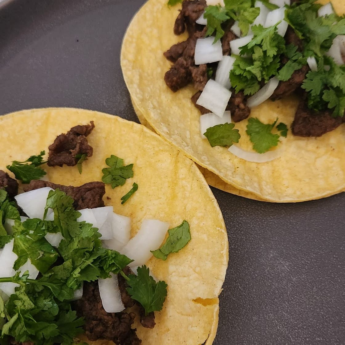 Mexican lamb wraps with guacamole