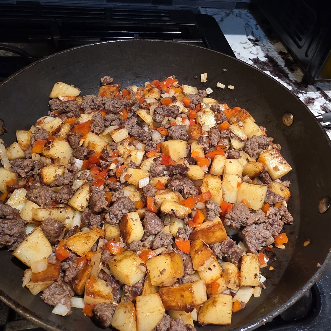 Ground Beef and Potato Skillet Recipe