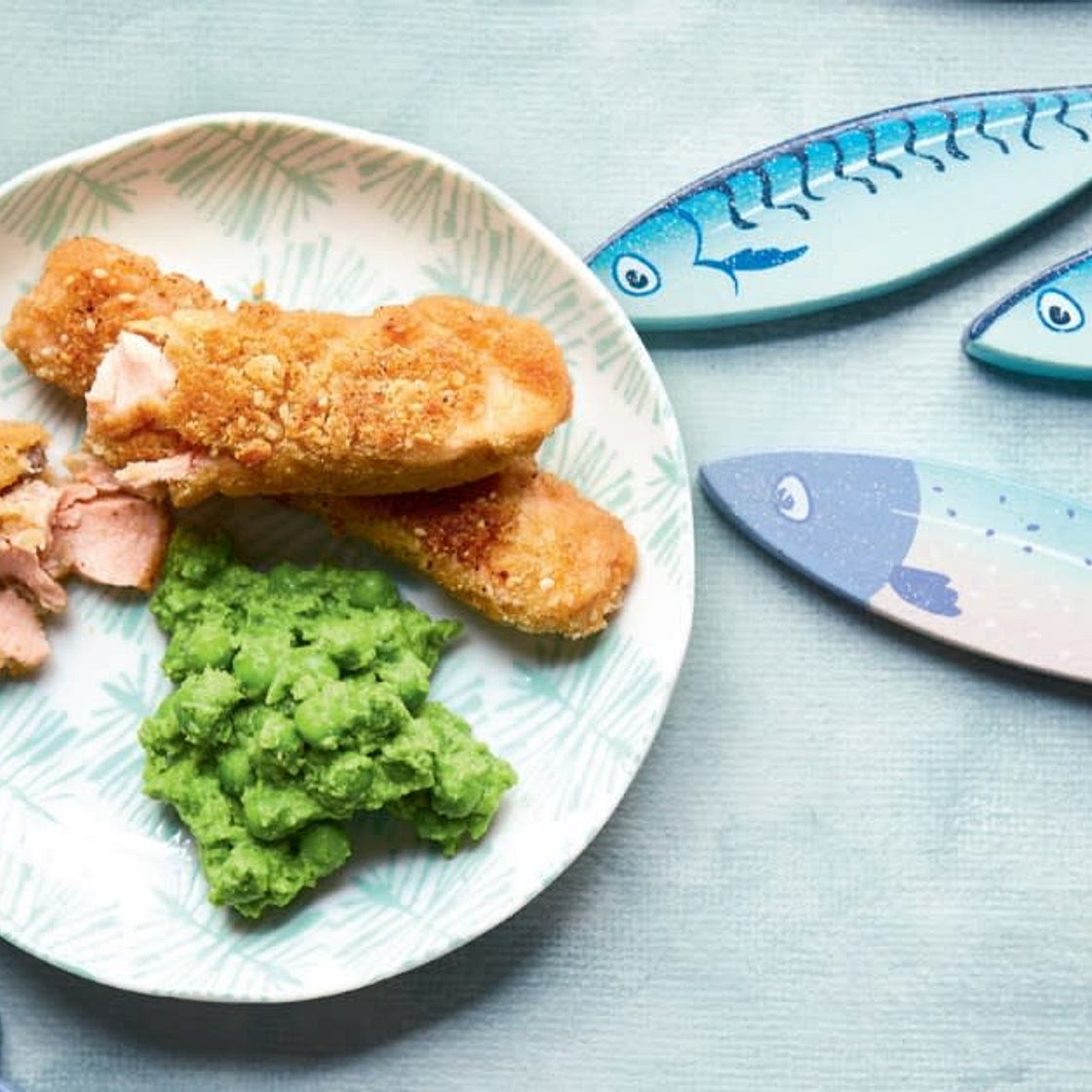 Quinoa coated fish fingers with minted peas