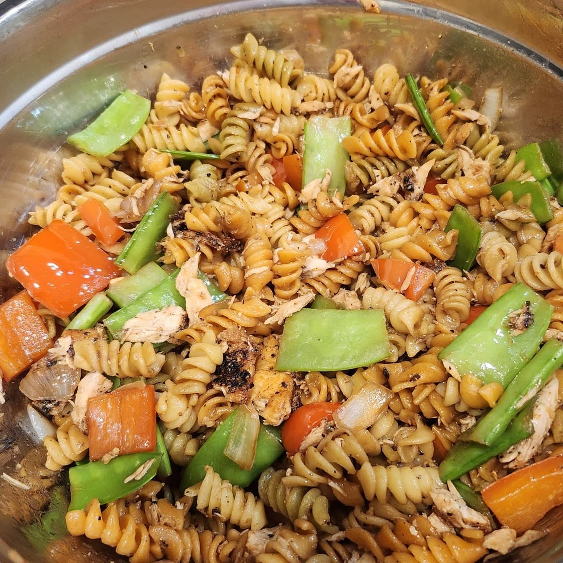 Grilled salmon and vegetables pasta (low sodium low carb)