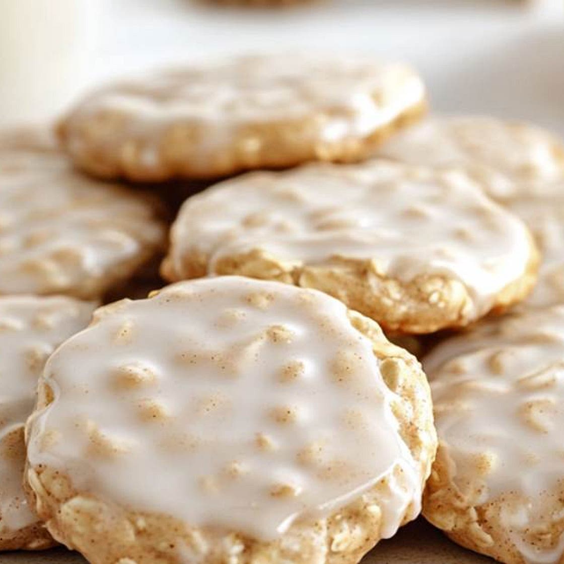 No-Bake Cinnamon Roll Cookies