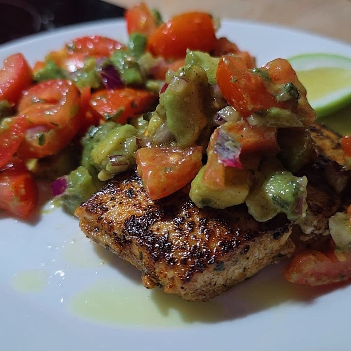 Grilled Salmon with Avocado Salsa (Healthy, Low-Carb, Paleo, Whole30)