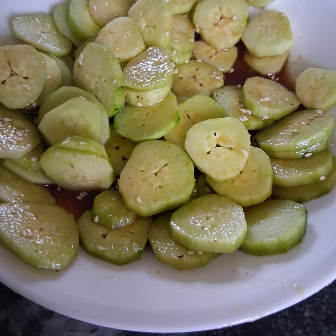 Japanese Cucumber Salad