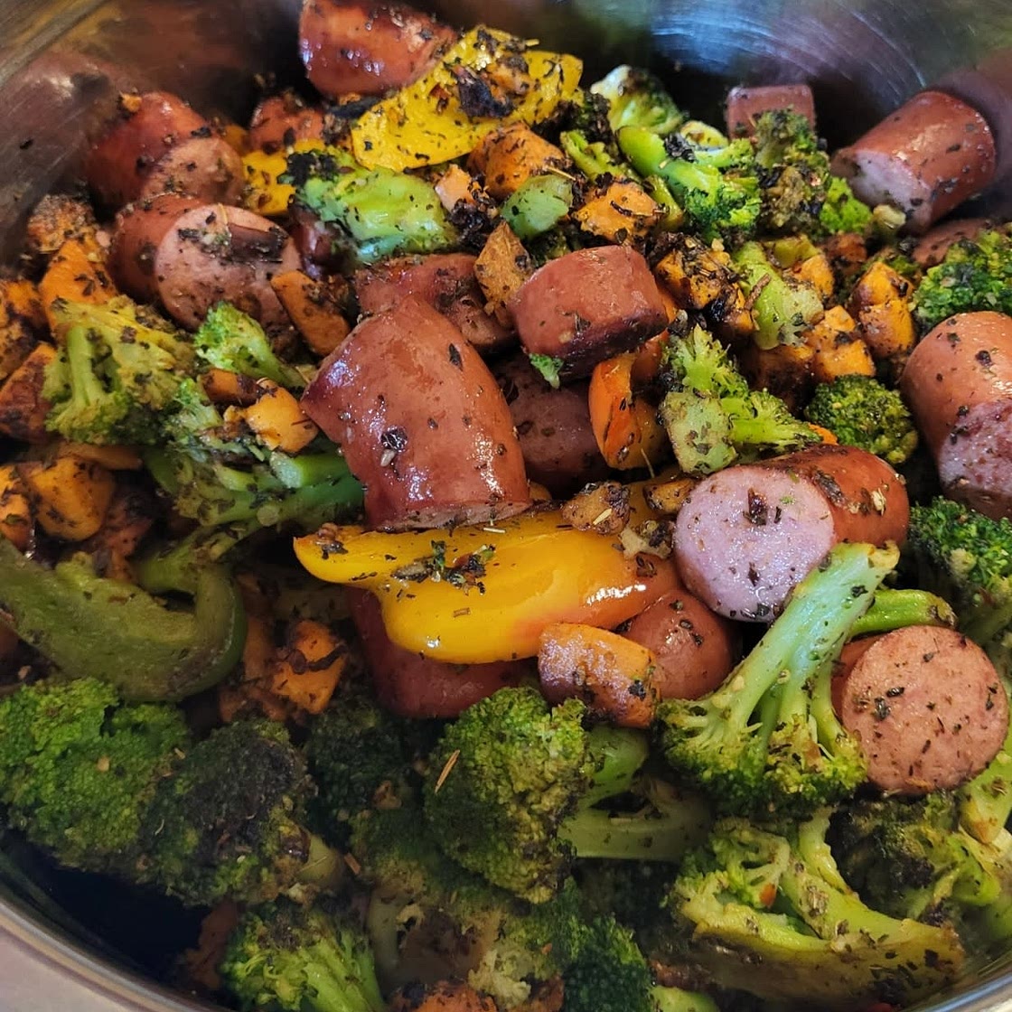 Healthy 20 Minute Sheet Pan Sausage and Veggies
