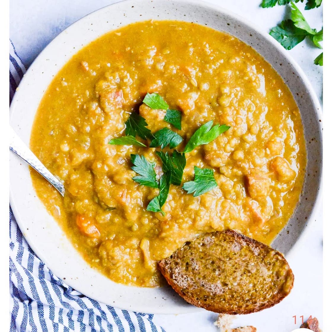 Slow Cooker Split Pea Soup