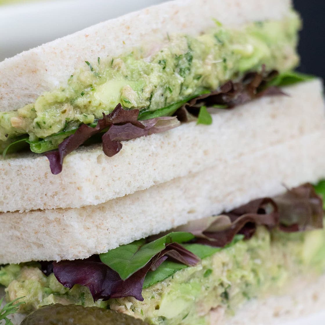 Easy Avocado & Tuna Sandwich