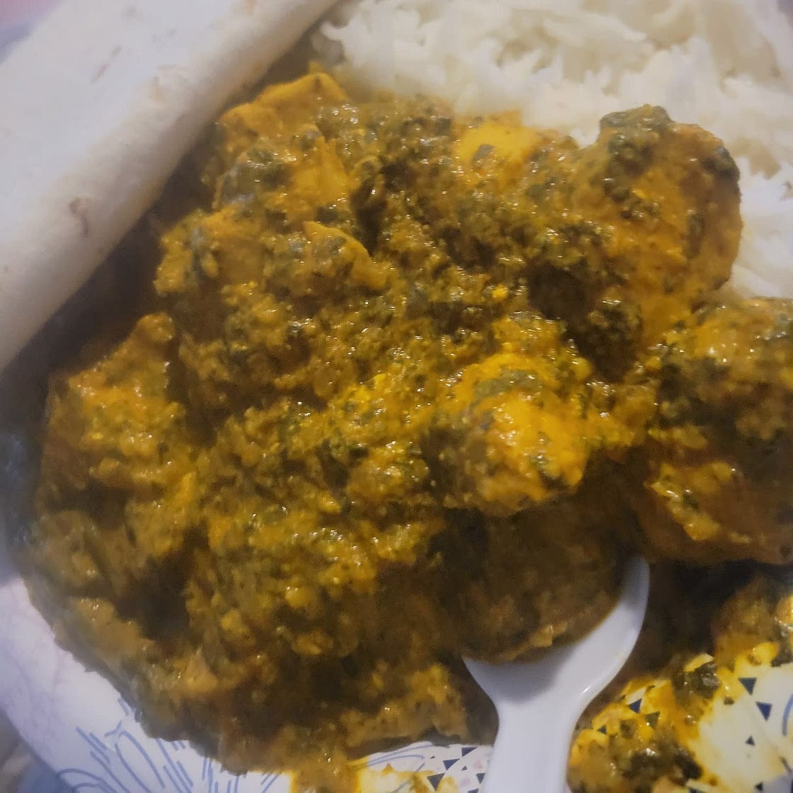 Chicken Saag (Chicken and Spinach Curry)