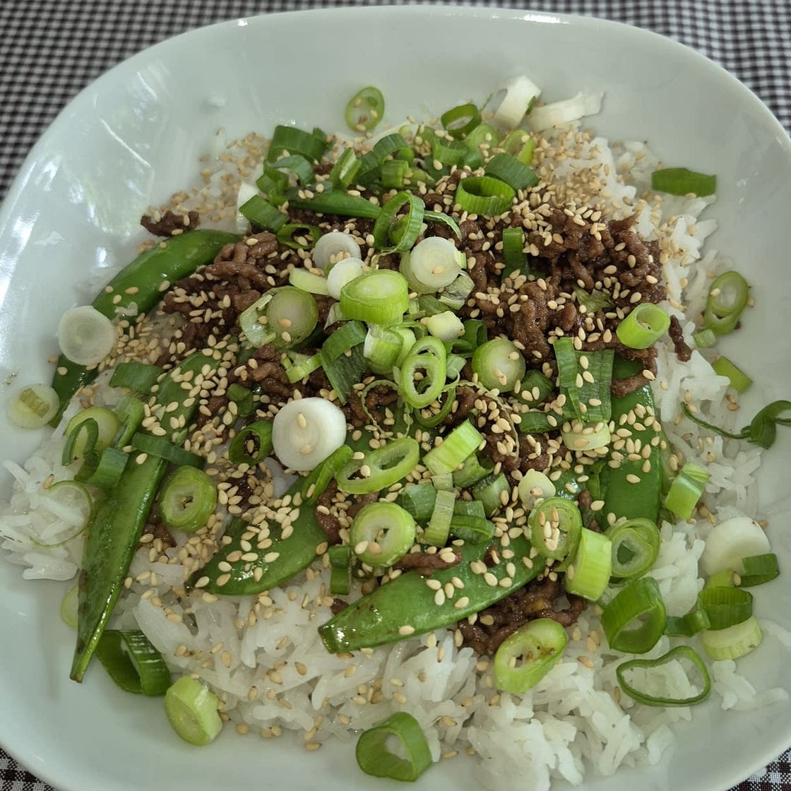 Korean Ground Beef and Rice Bowls