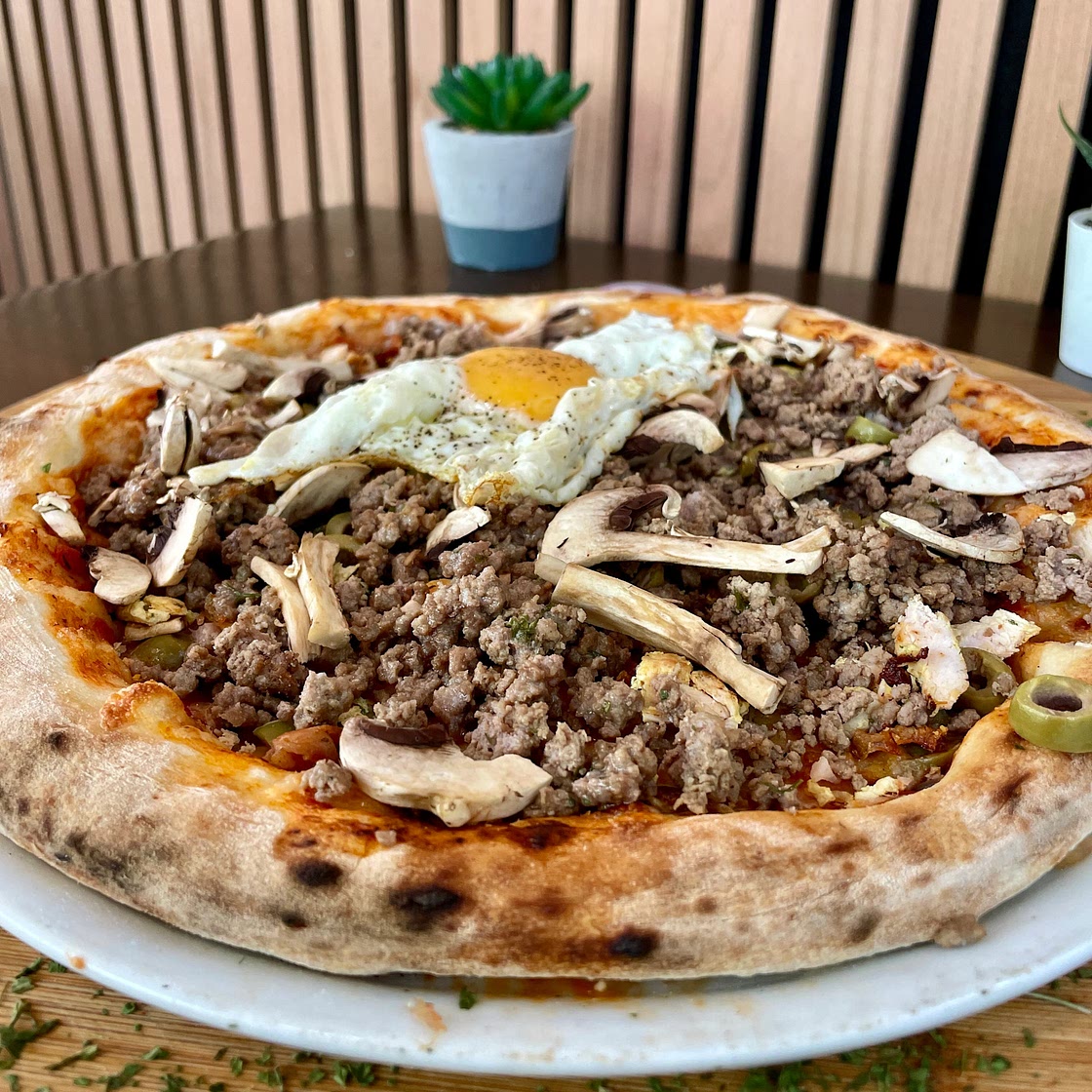 Pizza Campione