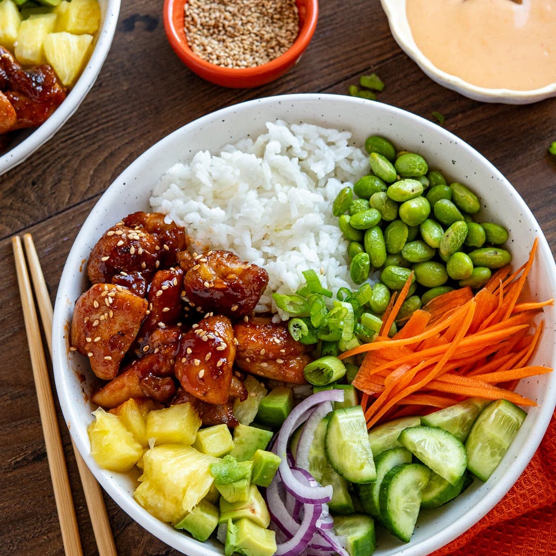 High Carb Chicken Poke Bowl (⚡️652 | 🥯91 | 🍗55 | 🧈8)
