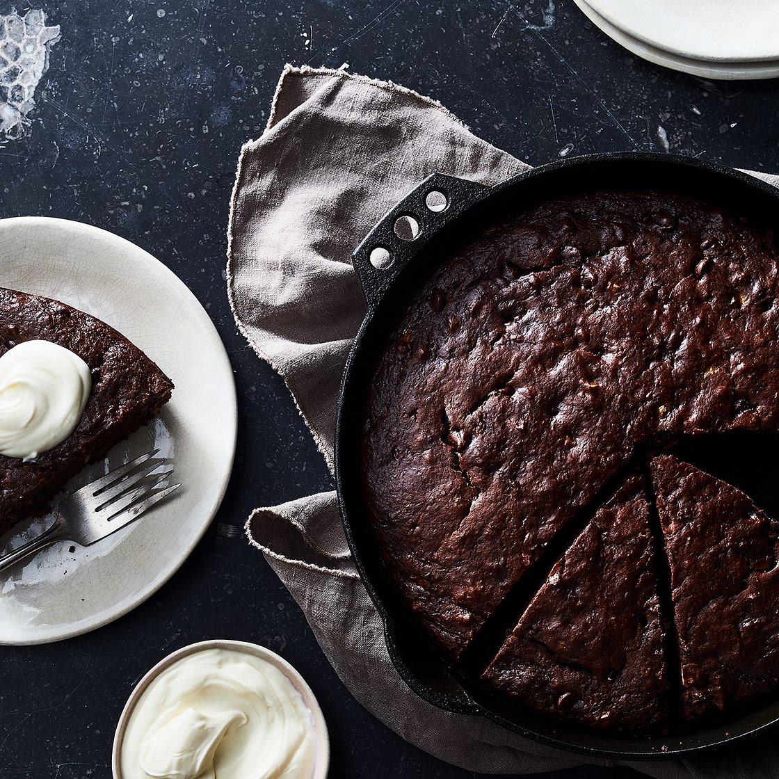 Dark Chocolate-Olive Oil Skillet Banana Bread