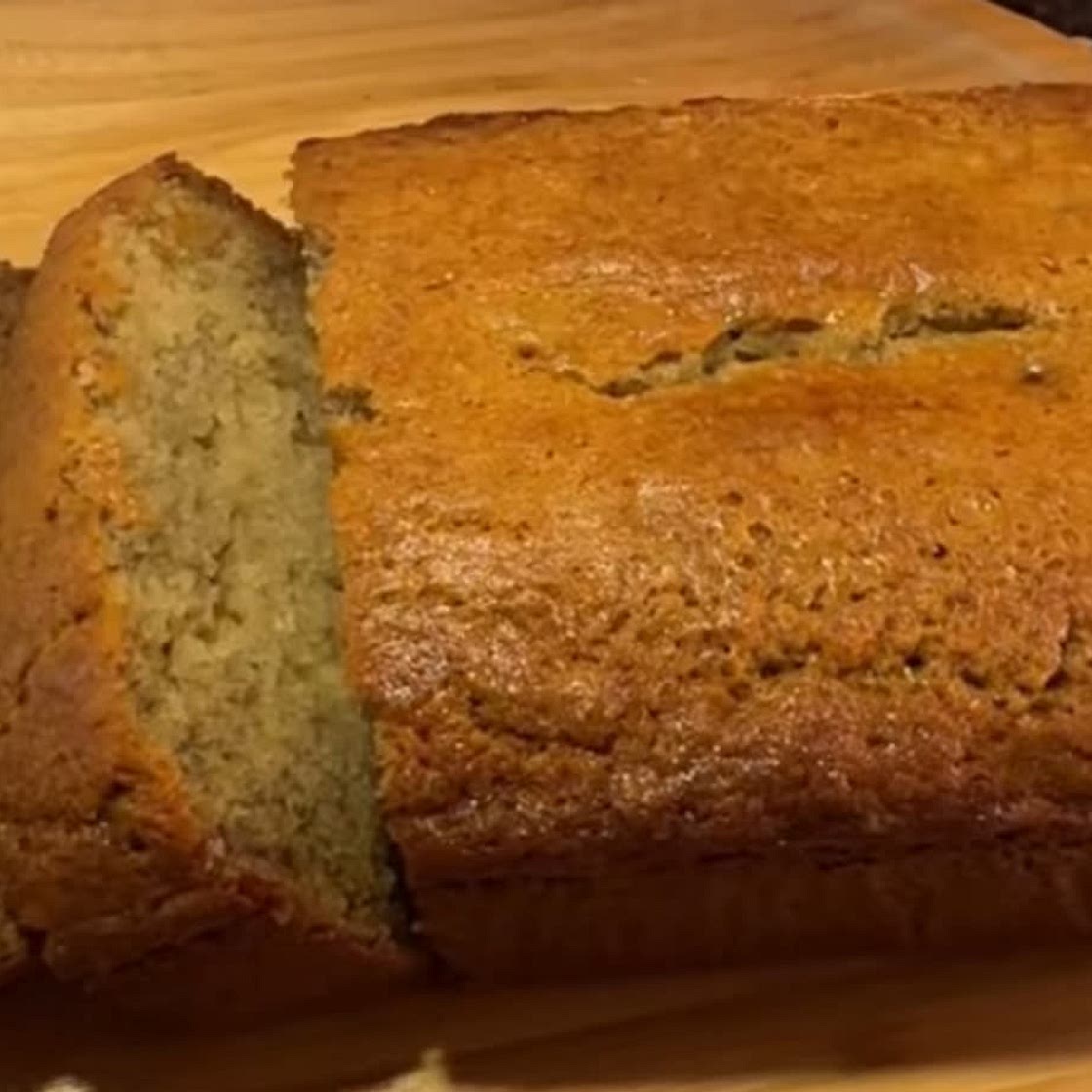 Banana bread like mom’s 