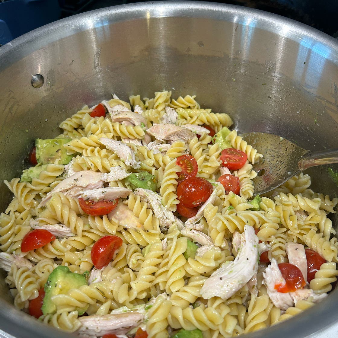 Healthy Chicken Pasta Salad with Avocado, Tomato, and Basil 