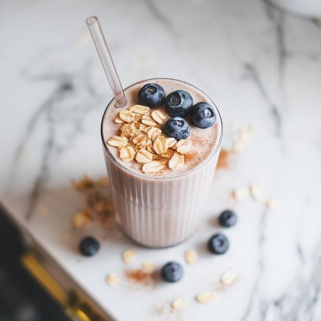 Blueberry Muffin Protein Shake with Oats & Cinnamon