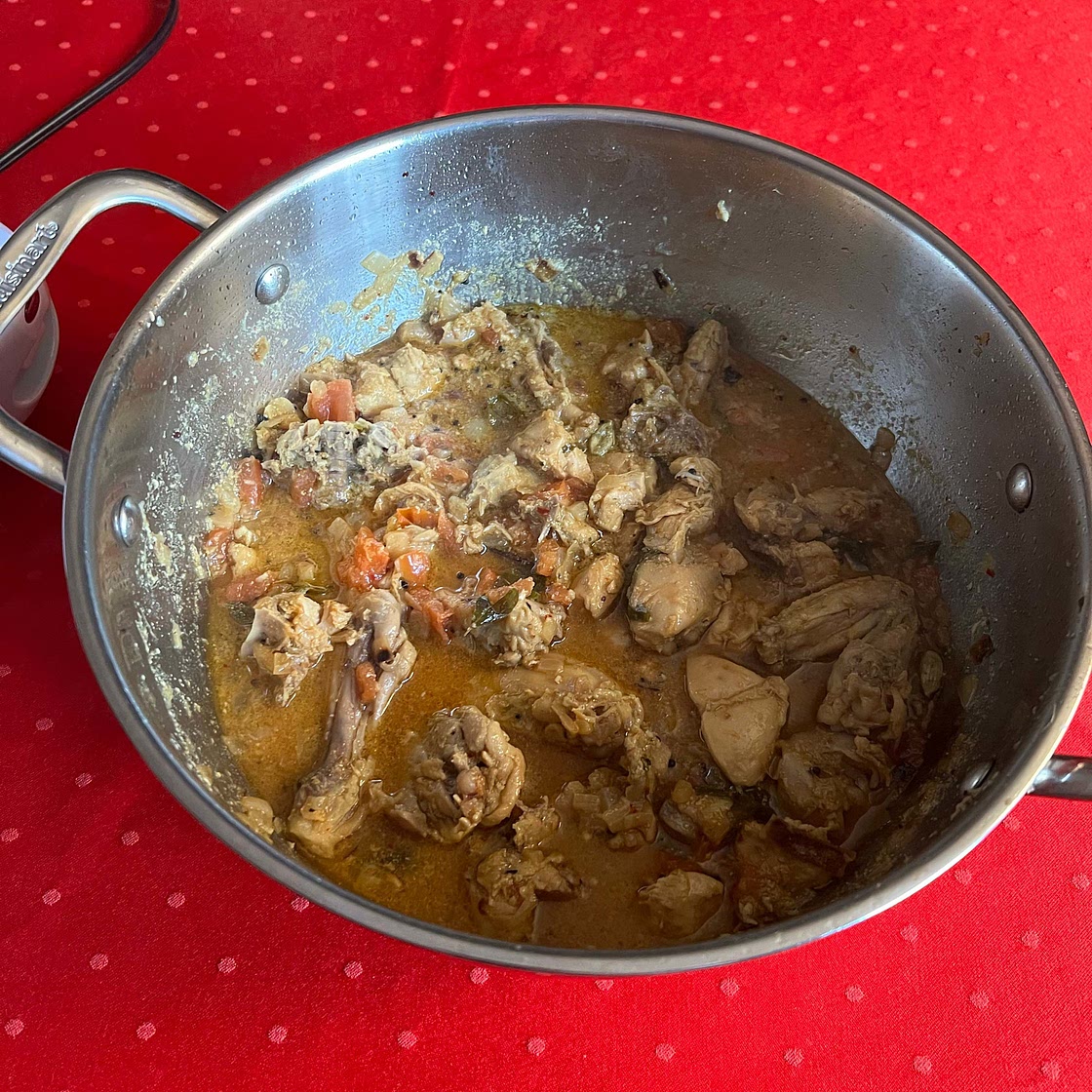 Fiery game Hens with Scallions (kadipatte Chi Murghi)