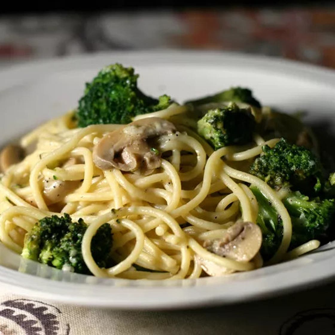 Creamy Truffle Mushroom Parmesan Fettuccine