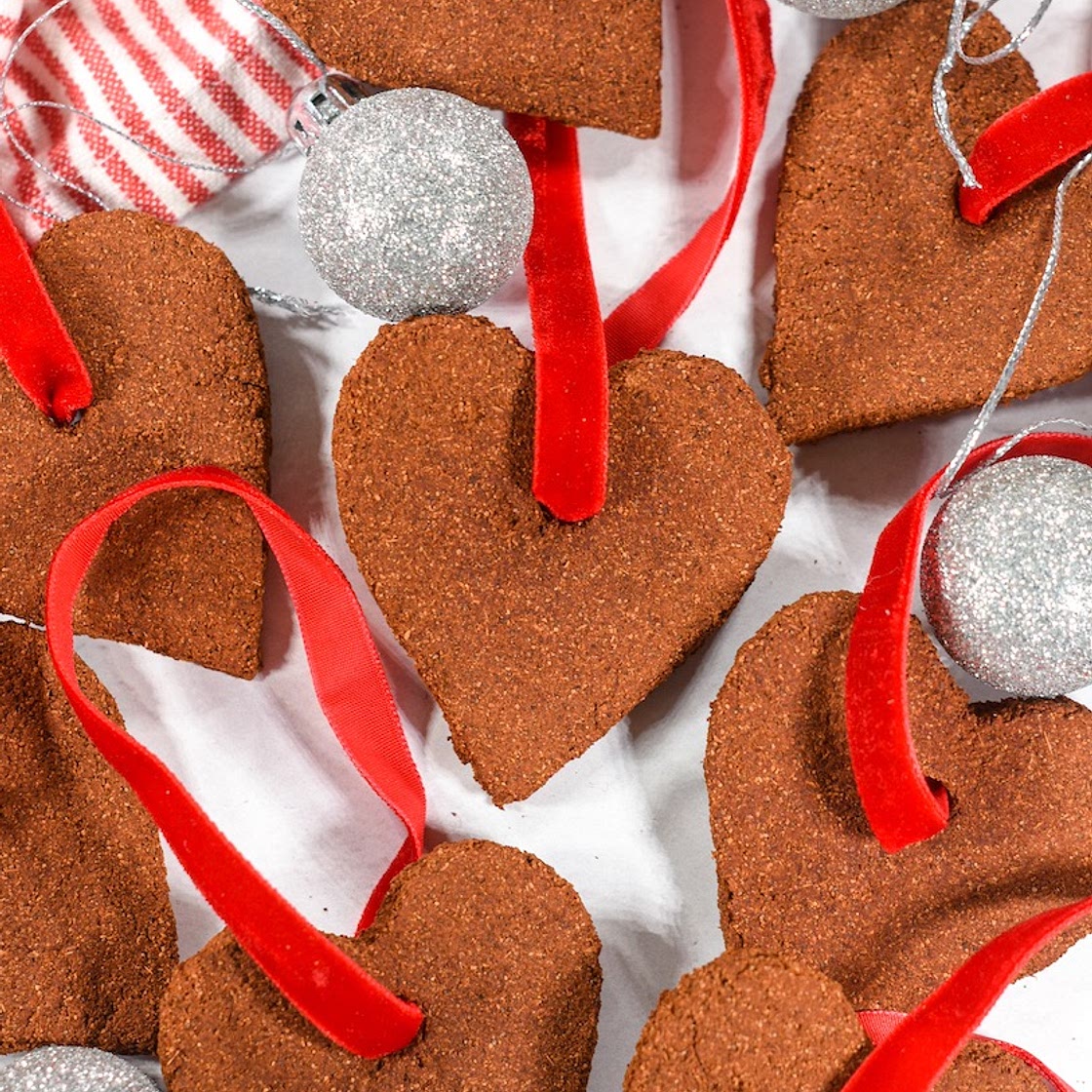 Applesauce and Cinnamon Ornament Recipe