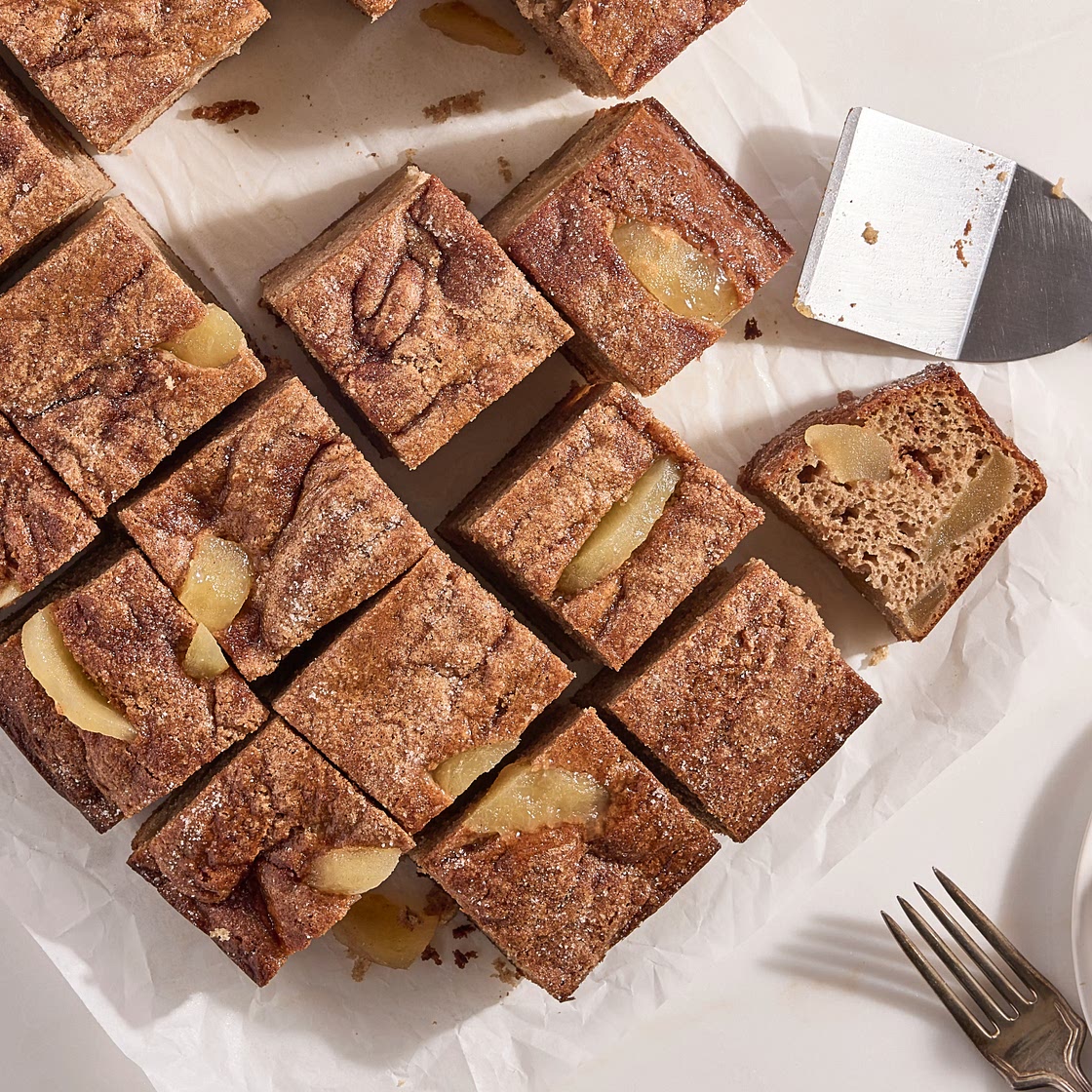 Easy Apple Cake