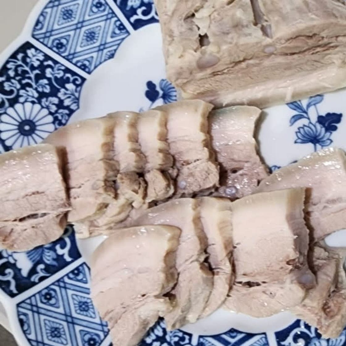 Bossam (Boiled Pork Wraps)