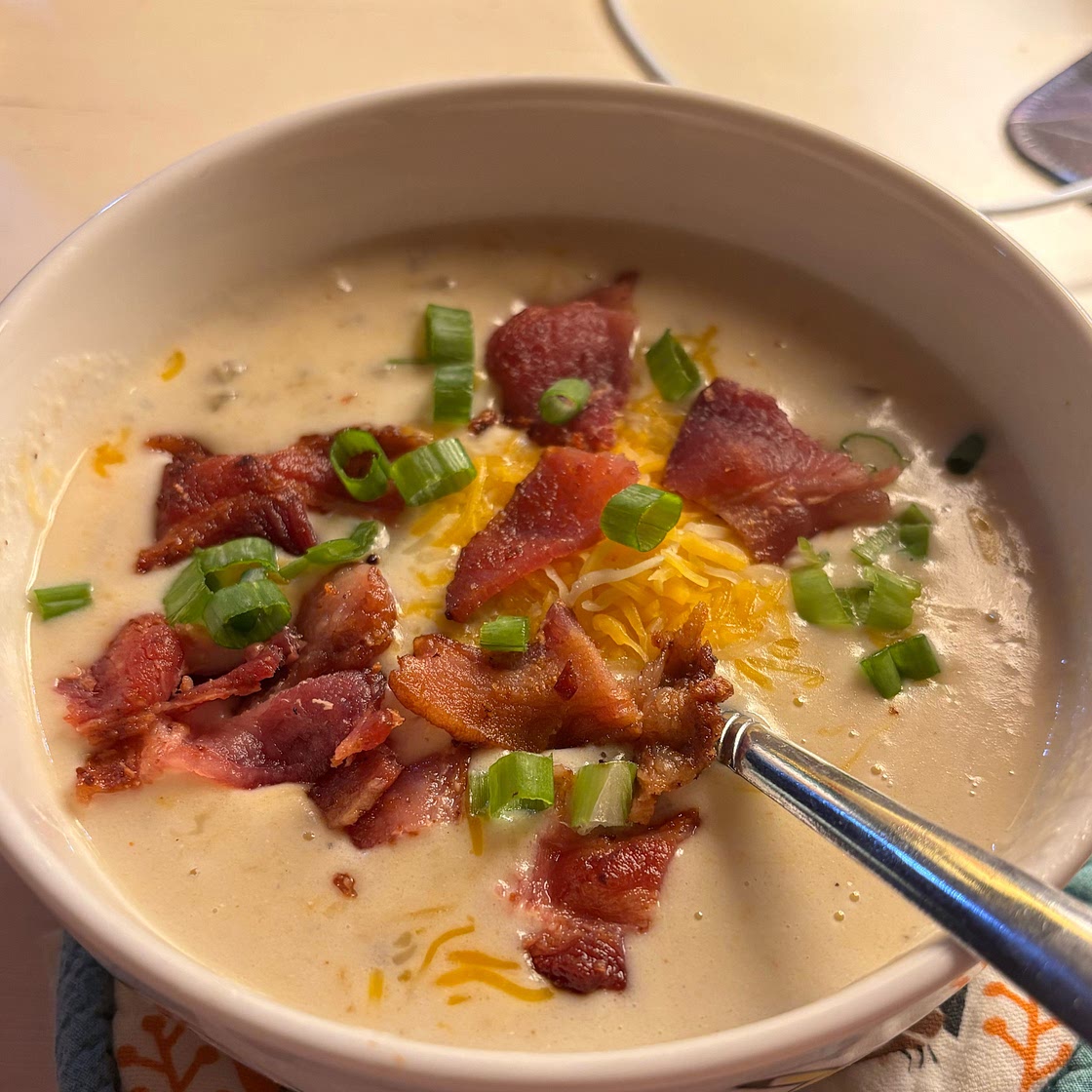 Crockpot Loaded Baked Potato Soup